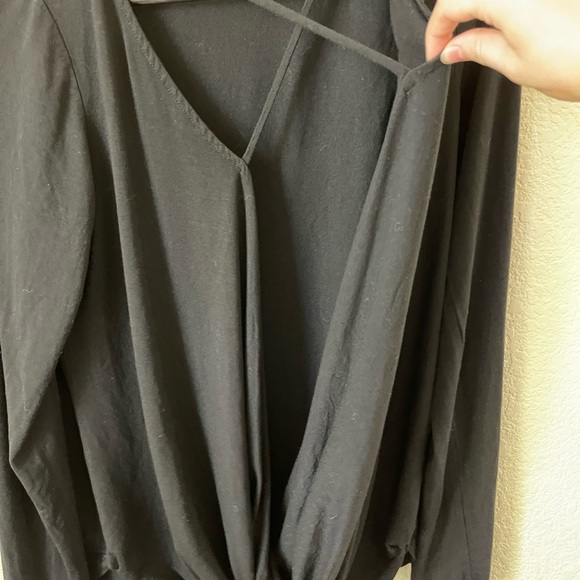 Vici Blouse - Picture 2 of 7